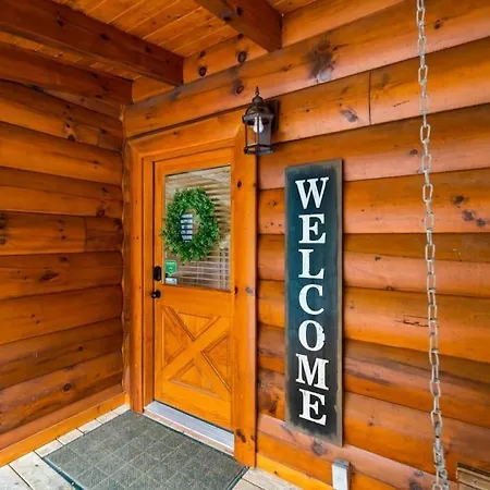 2-Bedroom Cabin With 2 Master Suites, Loft, Half-Bath And Hot Tub In A Serene Resort Setting Sevierville Exterior photo